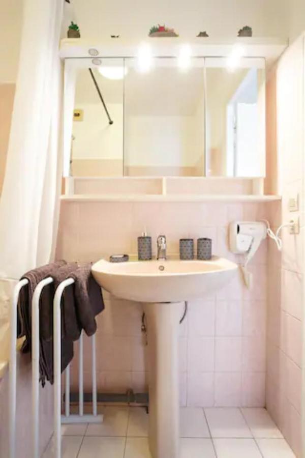 Appartement Cozy : 10/15 Min Des Champs Elysee Sartrouville Exteriér fotografie