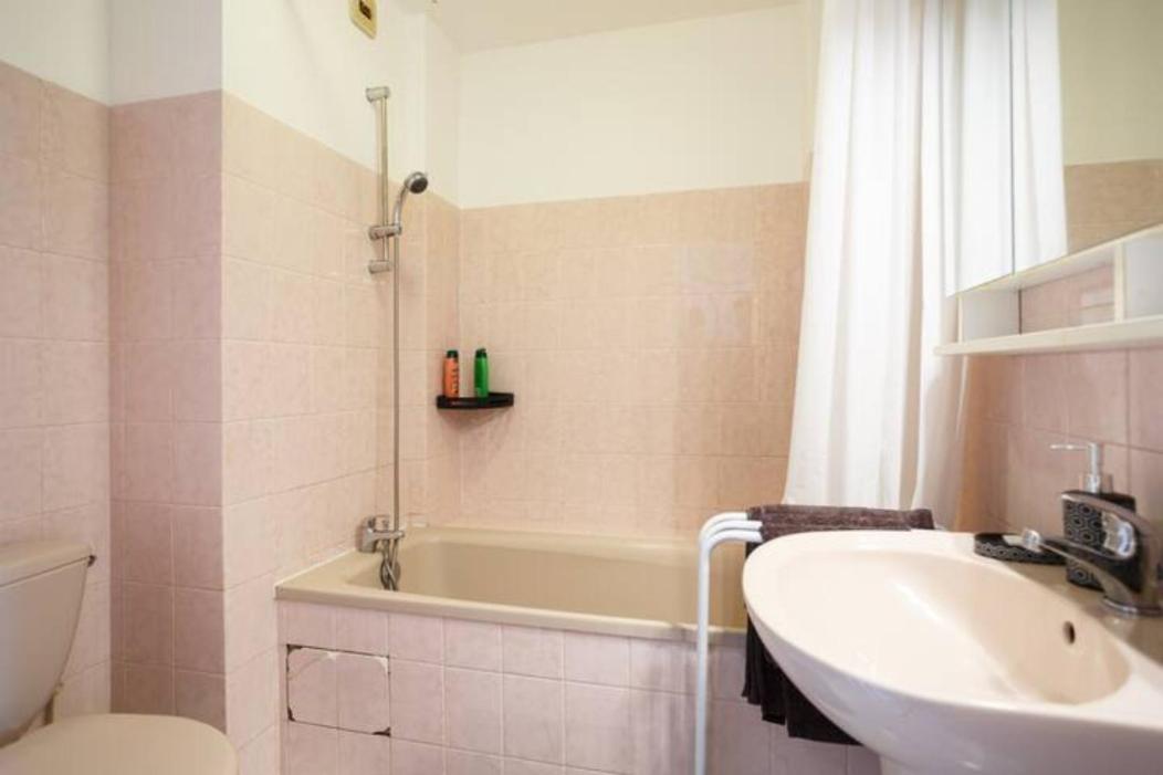 Appartement Cozy : 10/15 Min Des Champs Elysee Sartrouville Exteriér fotografie
